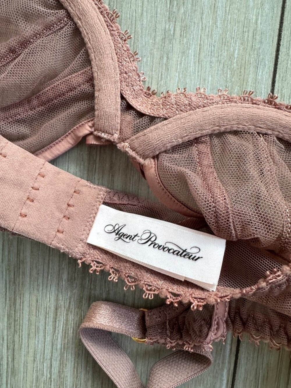 Agent Provocateur Cruz Plunge Underwired Bra - Picture 6 of 7